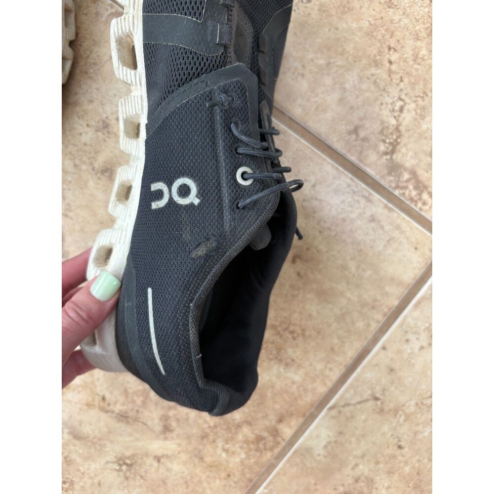 On Running Cloud Shoes Mens 11 Black Athletic Running Sneakers